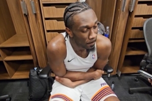 砍下25分11板！马威：我做了很多不错的事 今天展现了自己能力