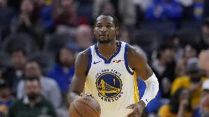 邓利维：有时候球员换个环境是最好的 但我们和库明加找到了办法