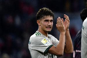 官方：比朔夫当选拜仁3-0勒沃库森全场比赛最佳球员