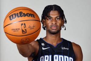 直播吧：前魔术&波多黎各球员阿莱姆·福特在山西短暂试训