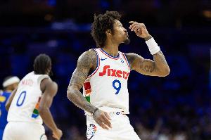 帅且能打！乌布雷近4战场均21.3分3.3板1.3断1.3帽 投篮命中率54%