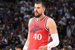 祖巴茨：我们必须提升得分加强篮板 年复一年地都在强调这些事