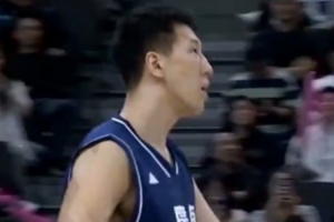三分高炮台！杜润旺替补5中4&三分4中3拿到11分 另有4篮板1助攻