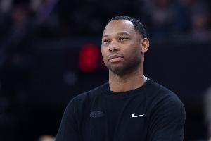 主帅威利·格林被解雇！鹈鹕赛季至今仅2胜10负 排名西部垫底