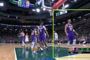 非常大声！字母哥罚球三不沾 东契奇高喊：篮球不撒谎！