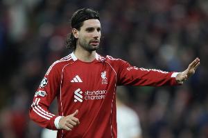 乔·科尔评选英超本赛季当前最佳阵容：索博斯洛伊成红军唯一人选