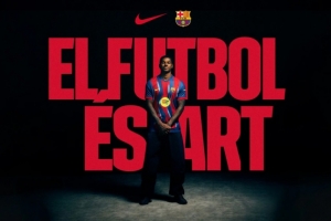 巴萨推出新的第四球衣，致敬2005年国家德比之战