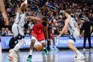 周四竞彩篮球强档：快船陷入低谷 魔术状态正佳