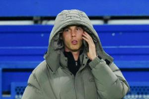 跟队：帕尔默晚上在家时，左脚小脚趾不小心撞到了门上