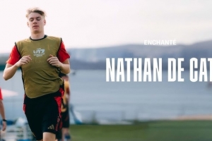 安德莱赫特主帅：上周和孔帕尼会面，并未谈论德·卡特转会